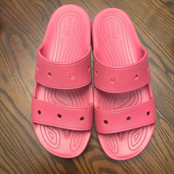 Crocs Classic Sandals - Picture 1 of 3